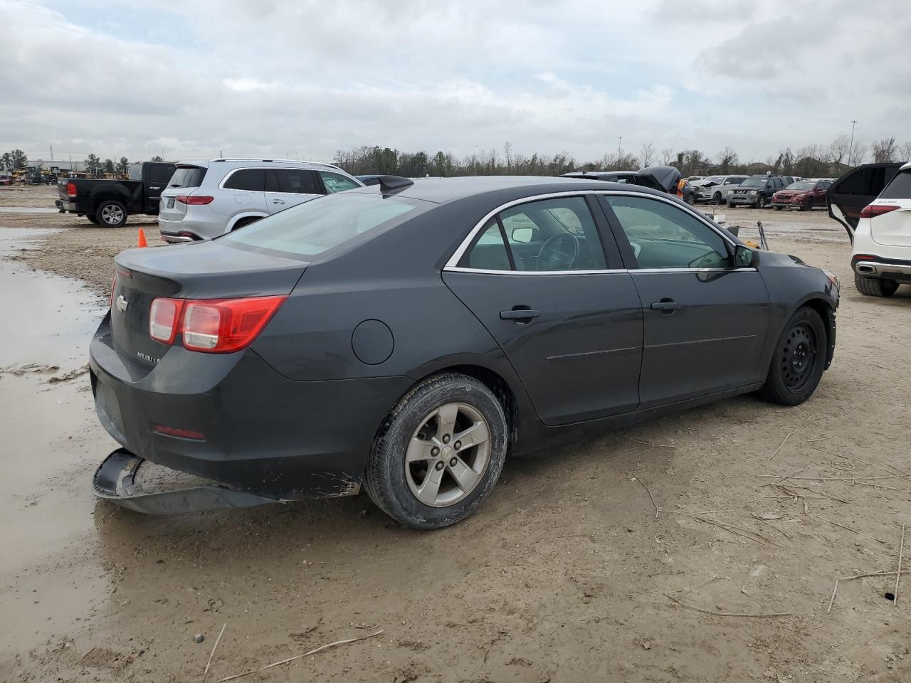2015 Chevrolet Malibu - Image 3