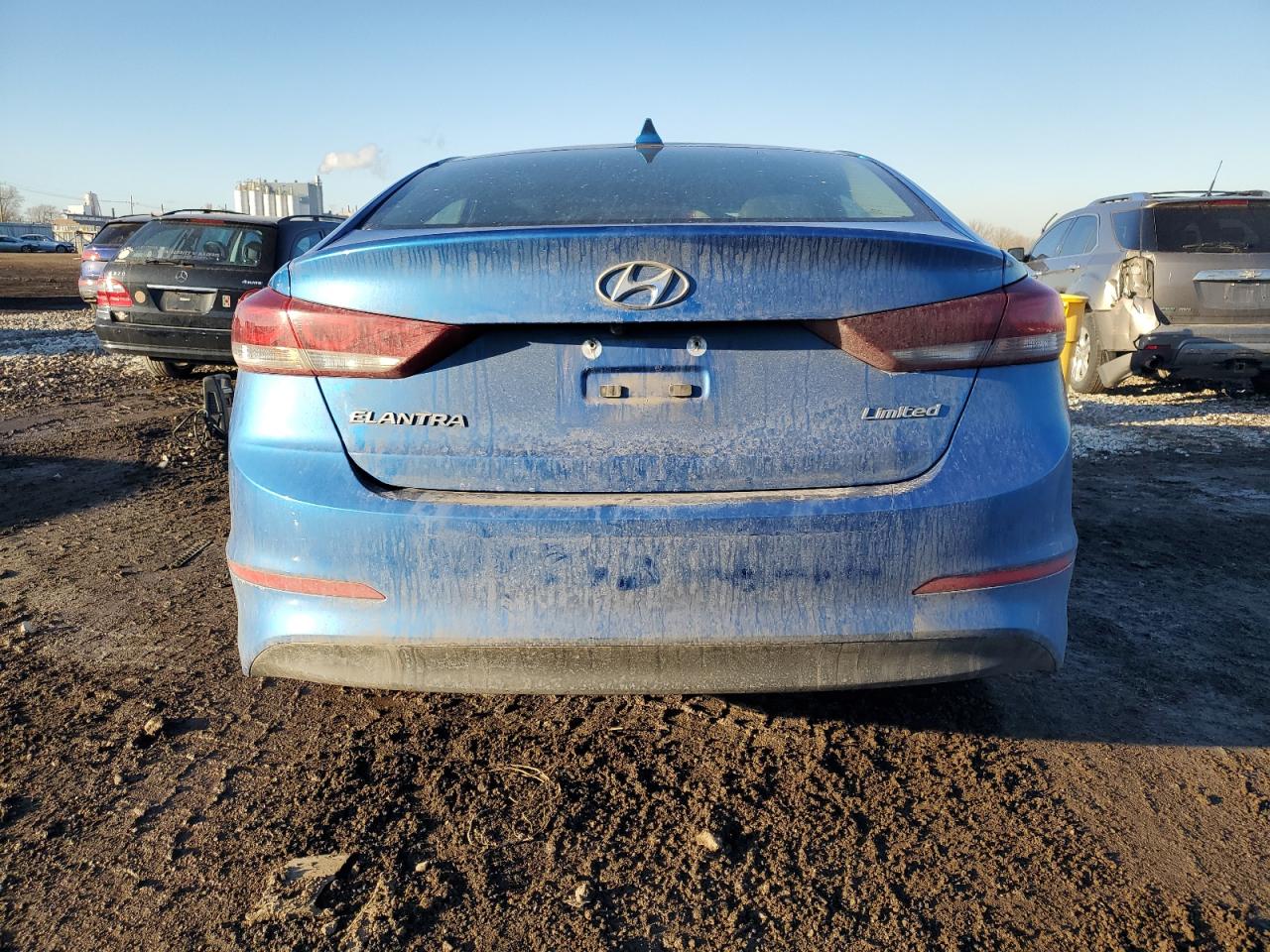 2017 Hyundai Elantra - Image 6