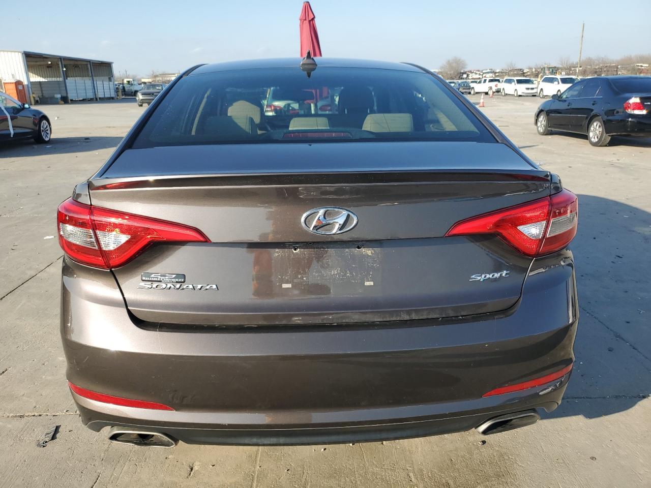 2016 Hyundai Sonata - Image 6