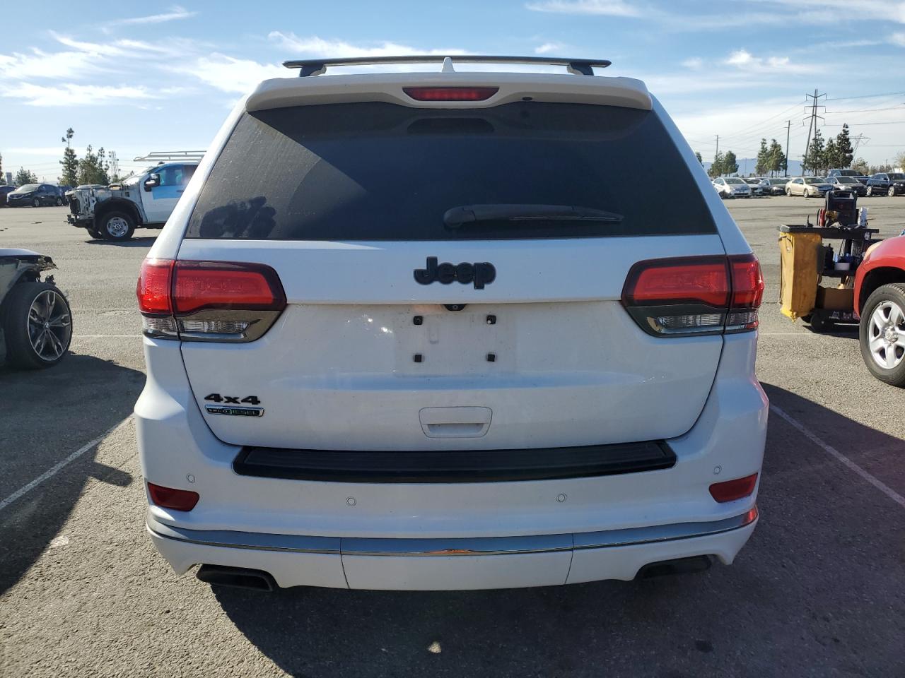 2015 Jeep Grand Cherokee - Image 6