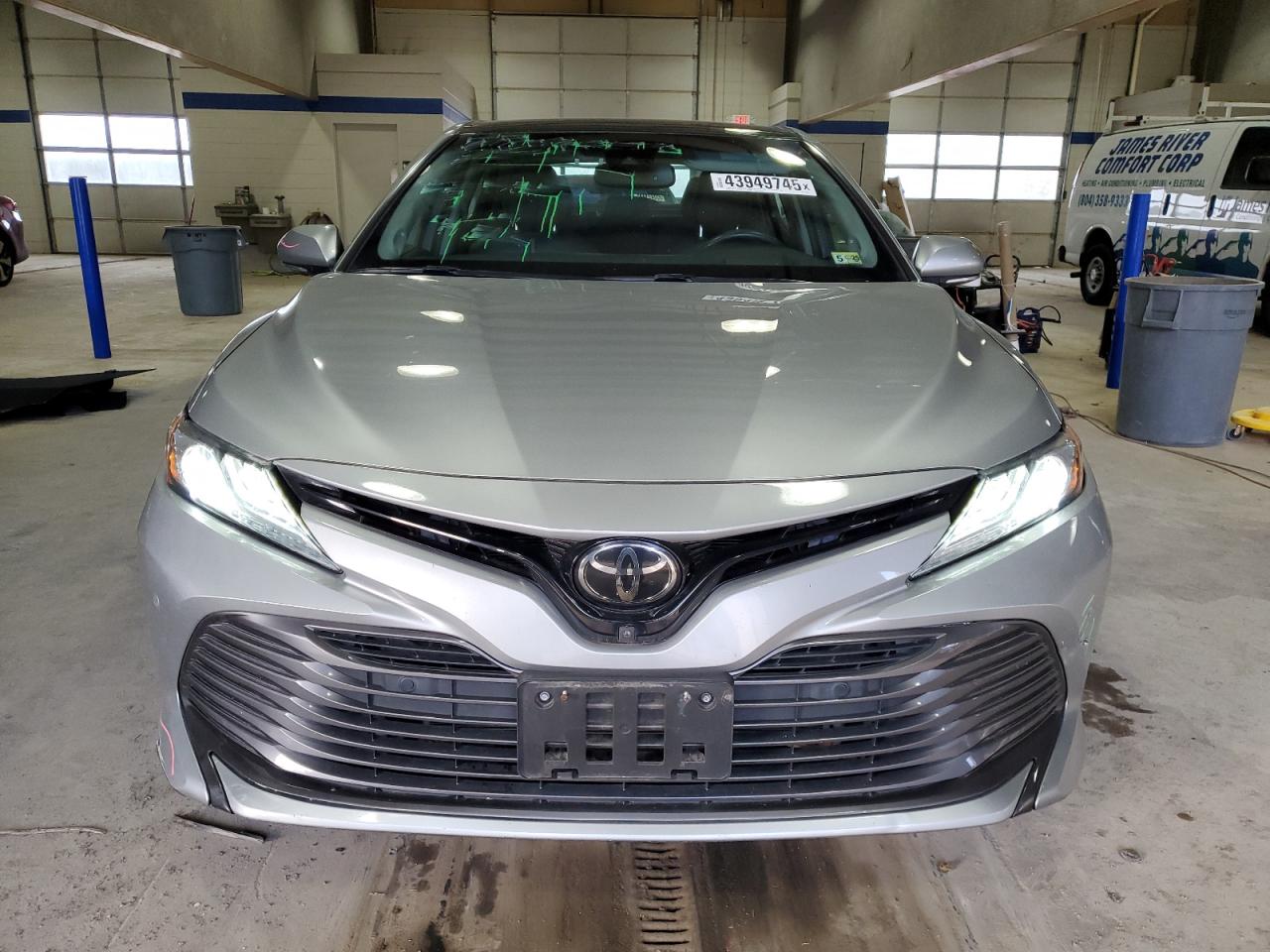 2018 Toyota Camry - Image 5