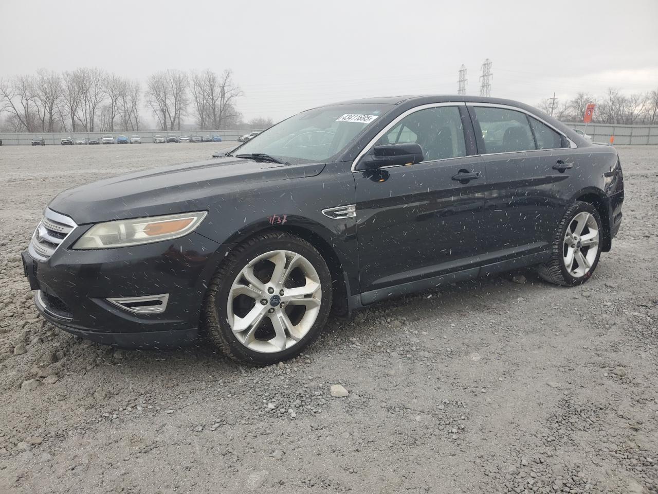 2010 Ford Taurus - Image 1
