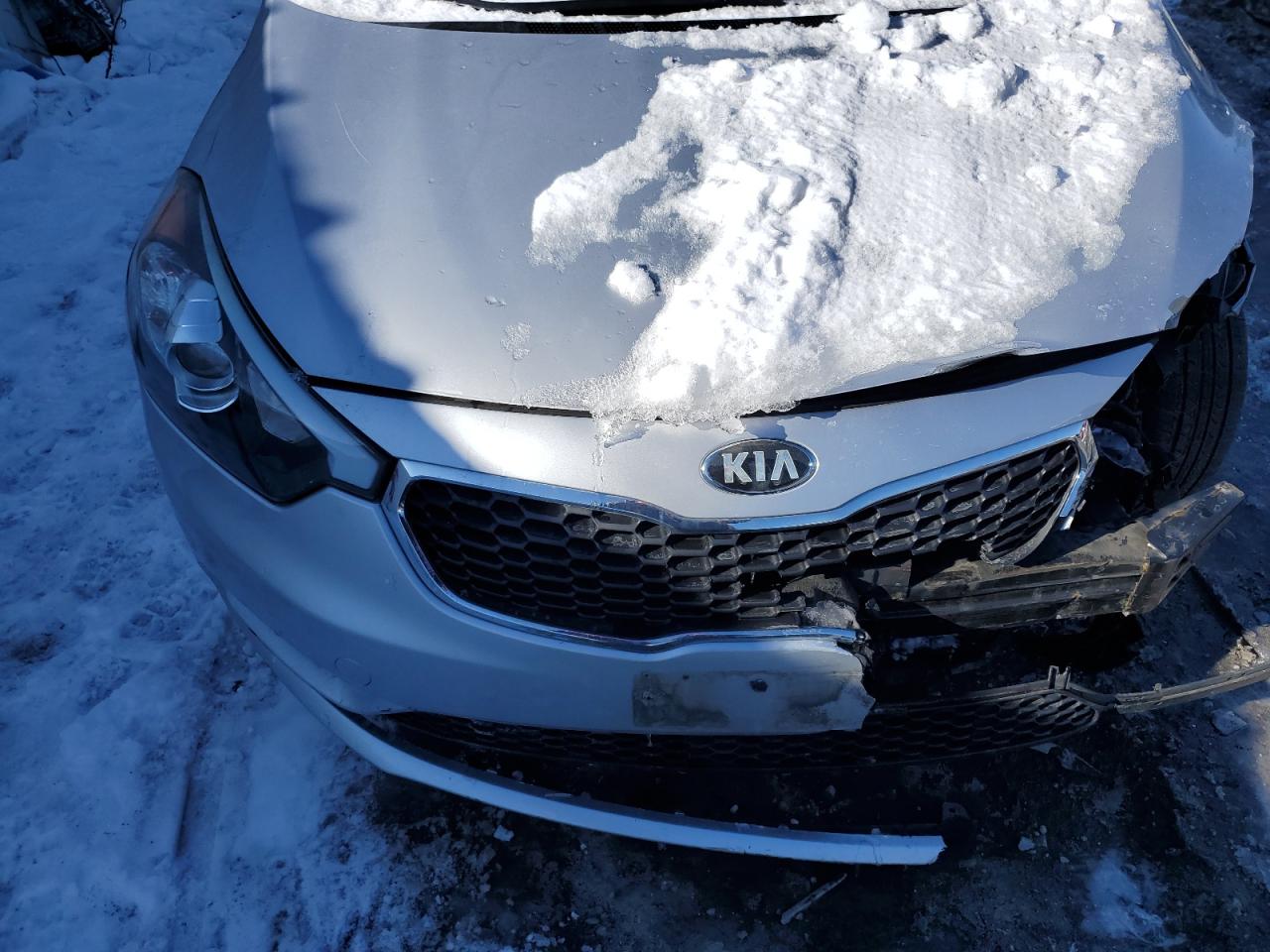 2016 Kia Forte - Image 11