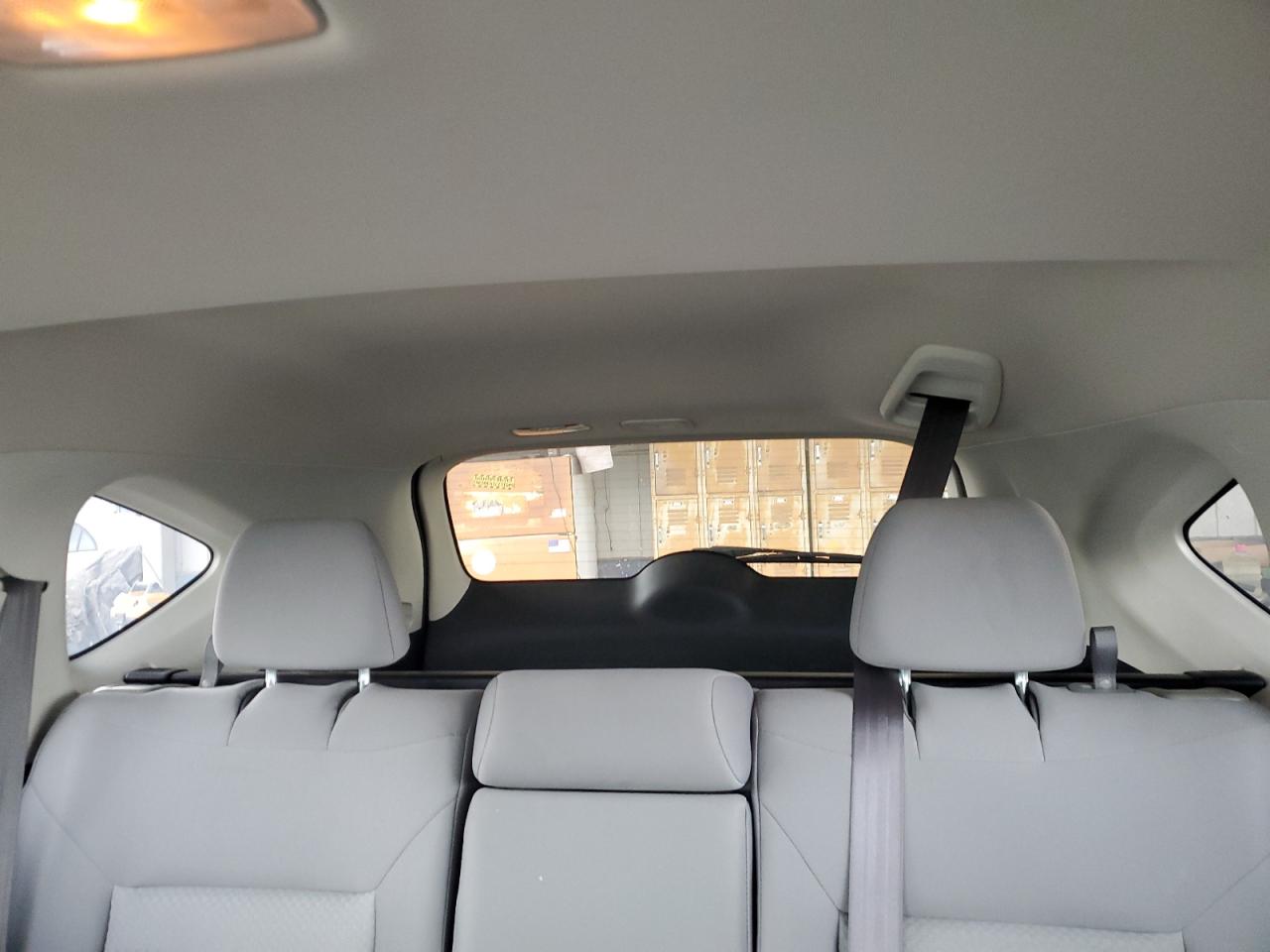 2016 Honda CR-V - Image 10