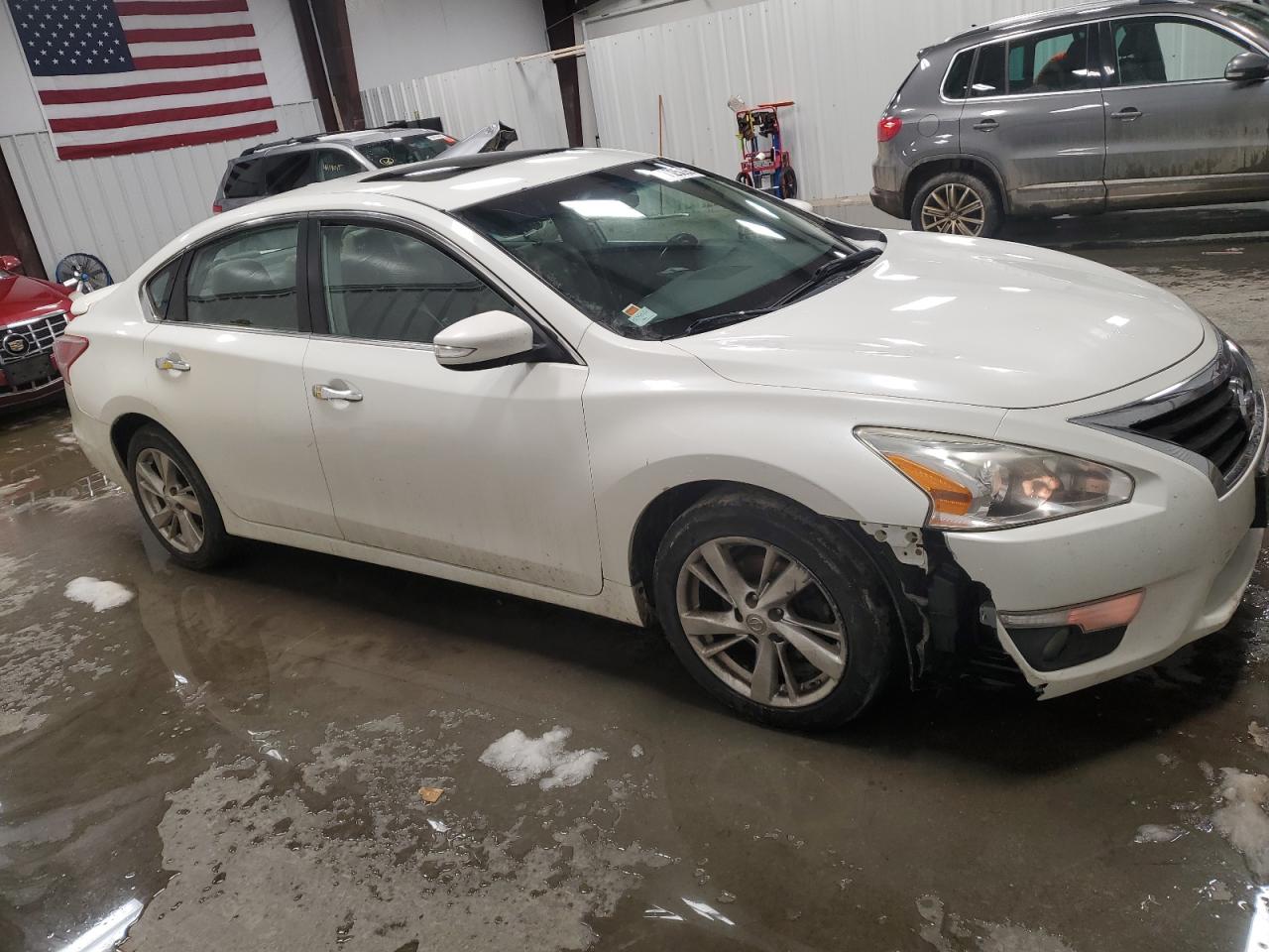 2013 Nissan Altima - Image 4