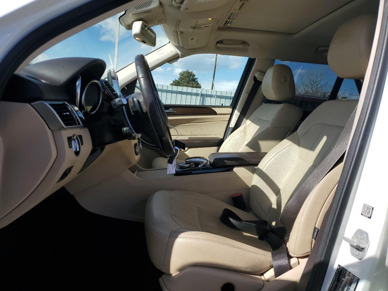 2016 Mercedes-Benz GLE - Image 7