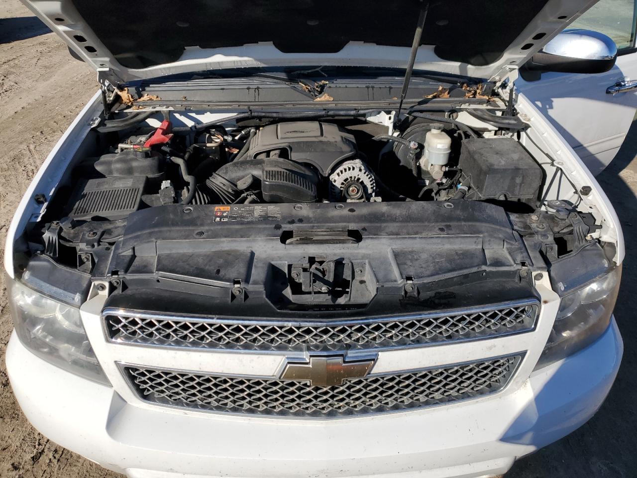 2011 Chevrolet Tahoe - Image 12