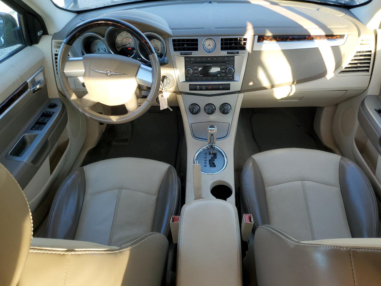 2007 Chrysler Sebring - Image 8