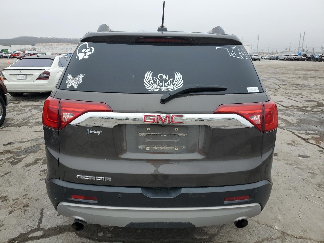 2019 GMC Acadia - Image 6