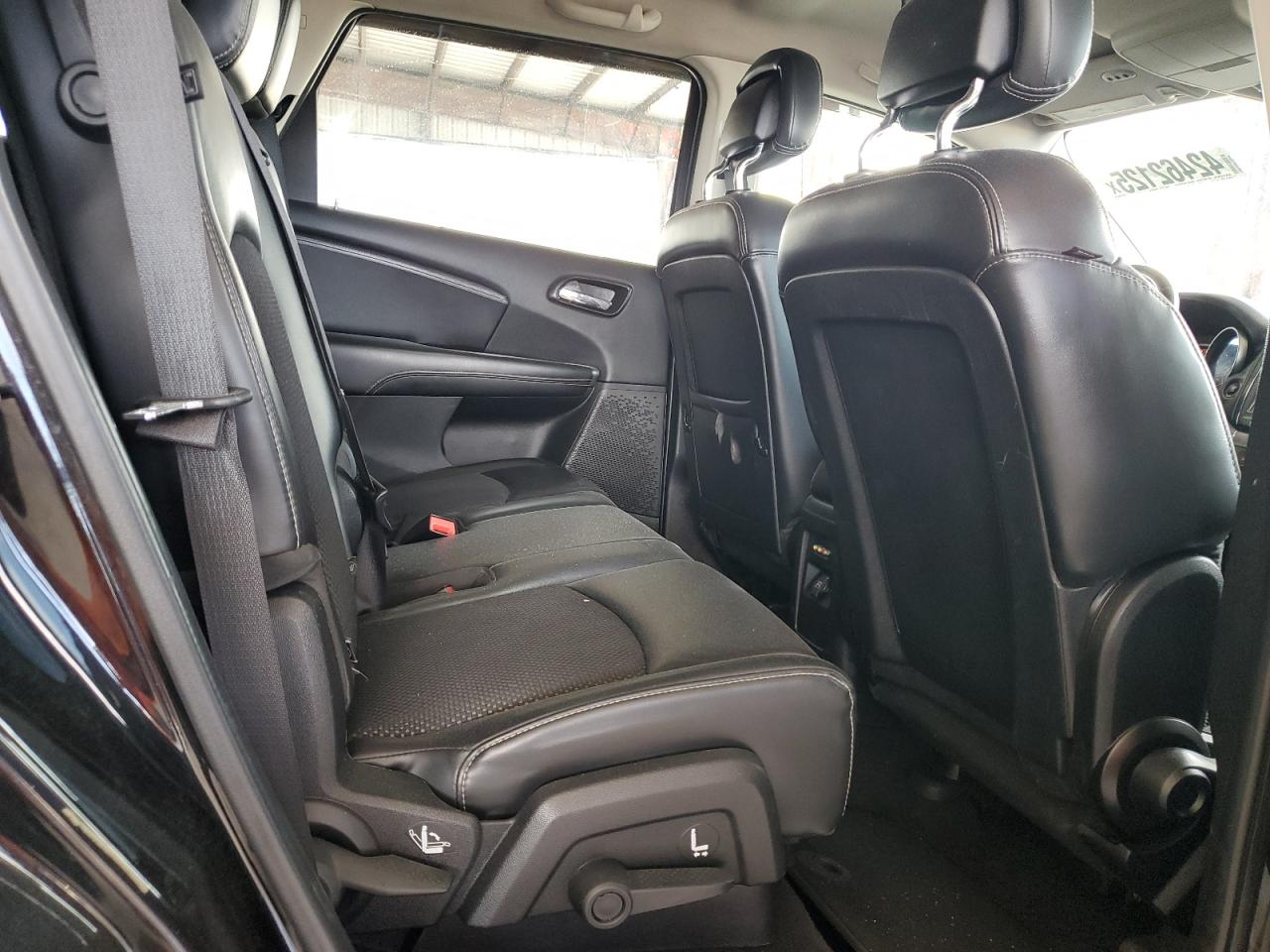 2015 Dodge Journey - Image 12
