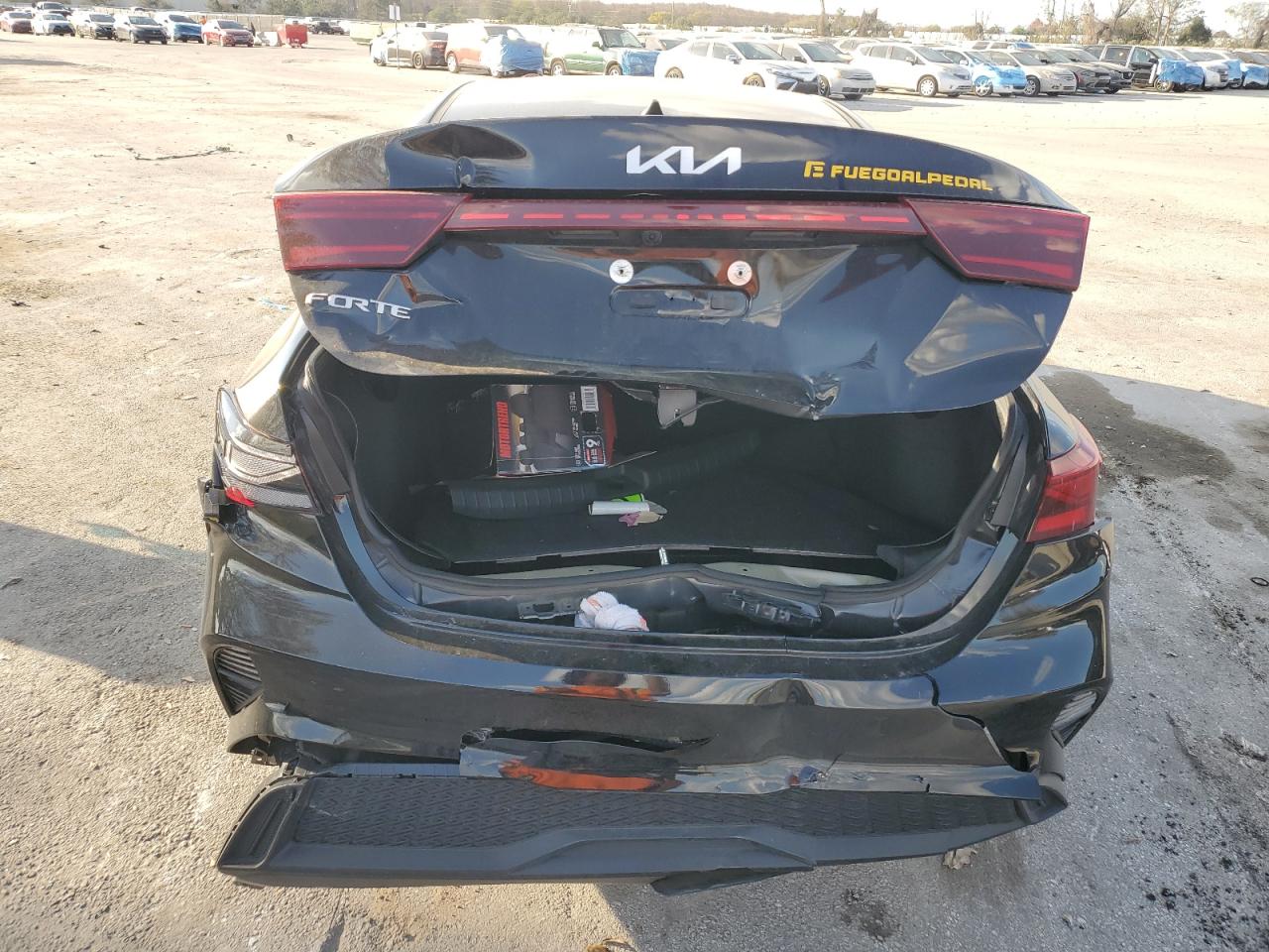 2024 Kia Forte - Image 6