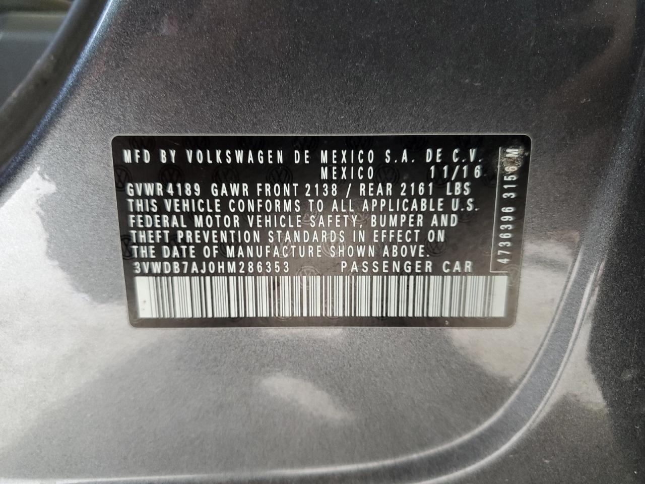 2017 Volkswagen Jetta - Image 12