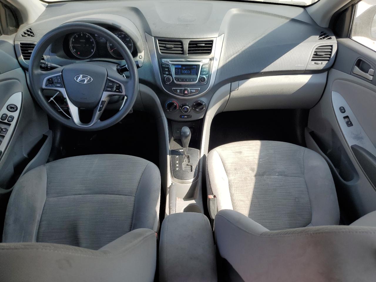 2016 Hyundai Accent - Image 8