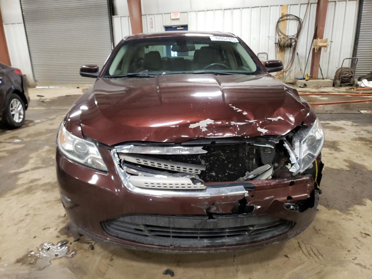 2012 Ford Taurus - Image 5