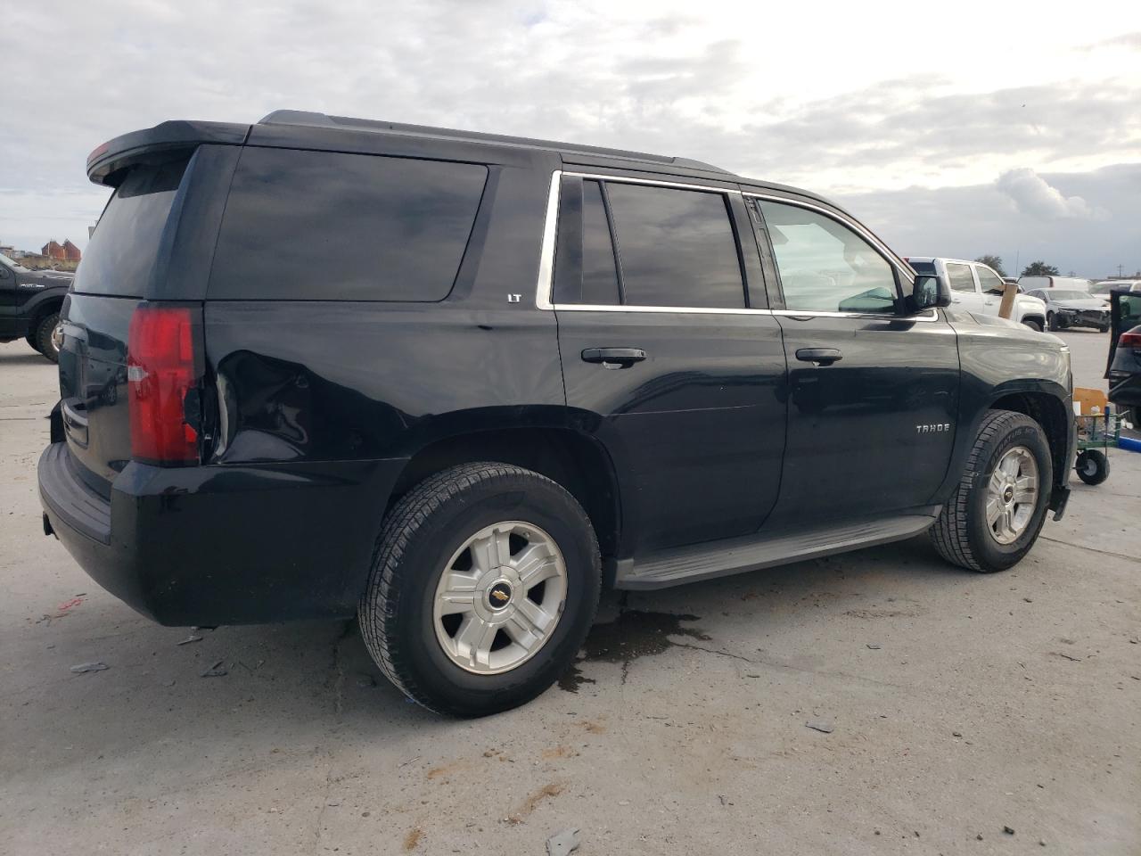 2015 Chevrolet Tahoe - Image 3