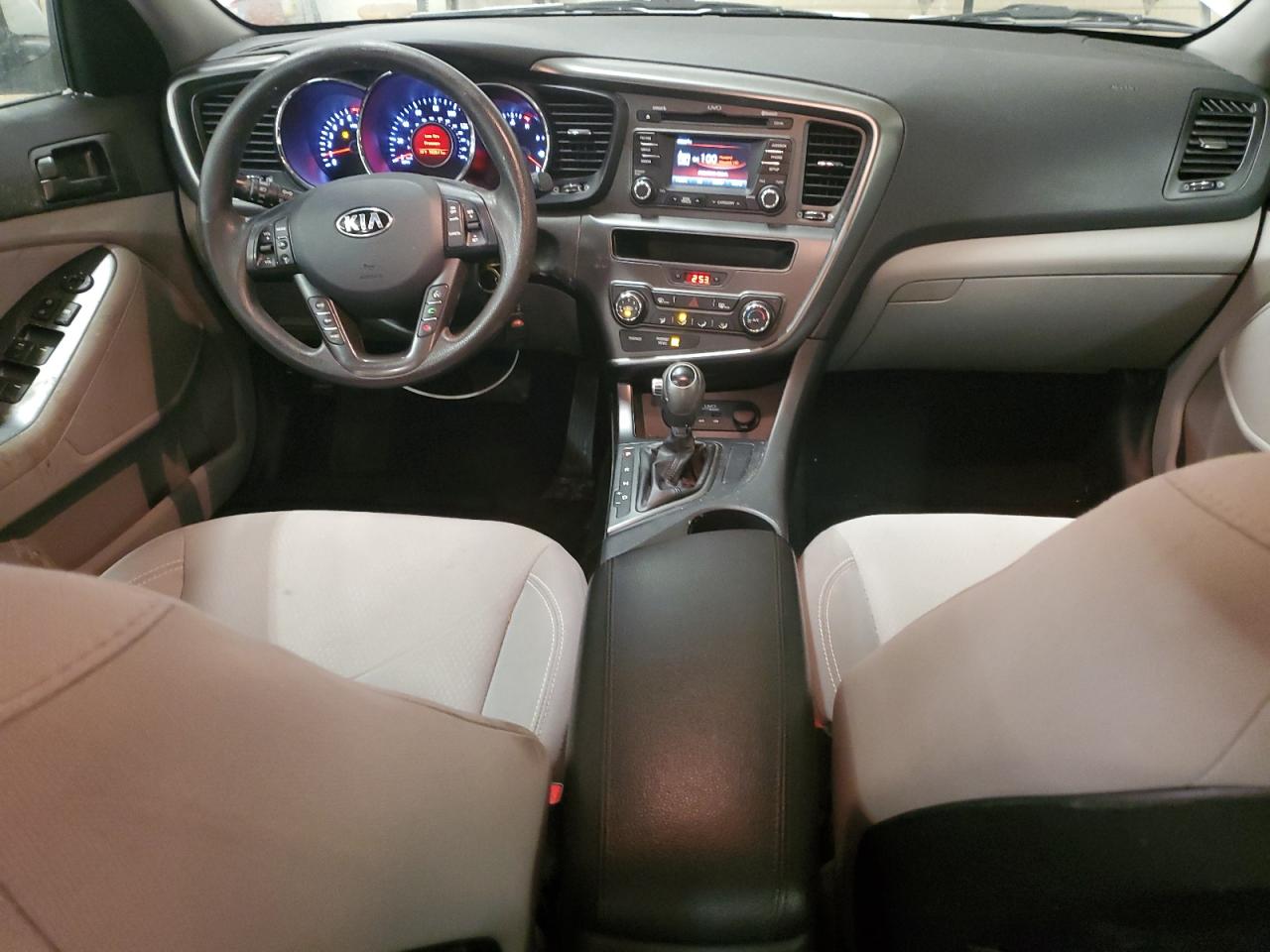 2013 Kia Optima - Image 8