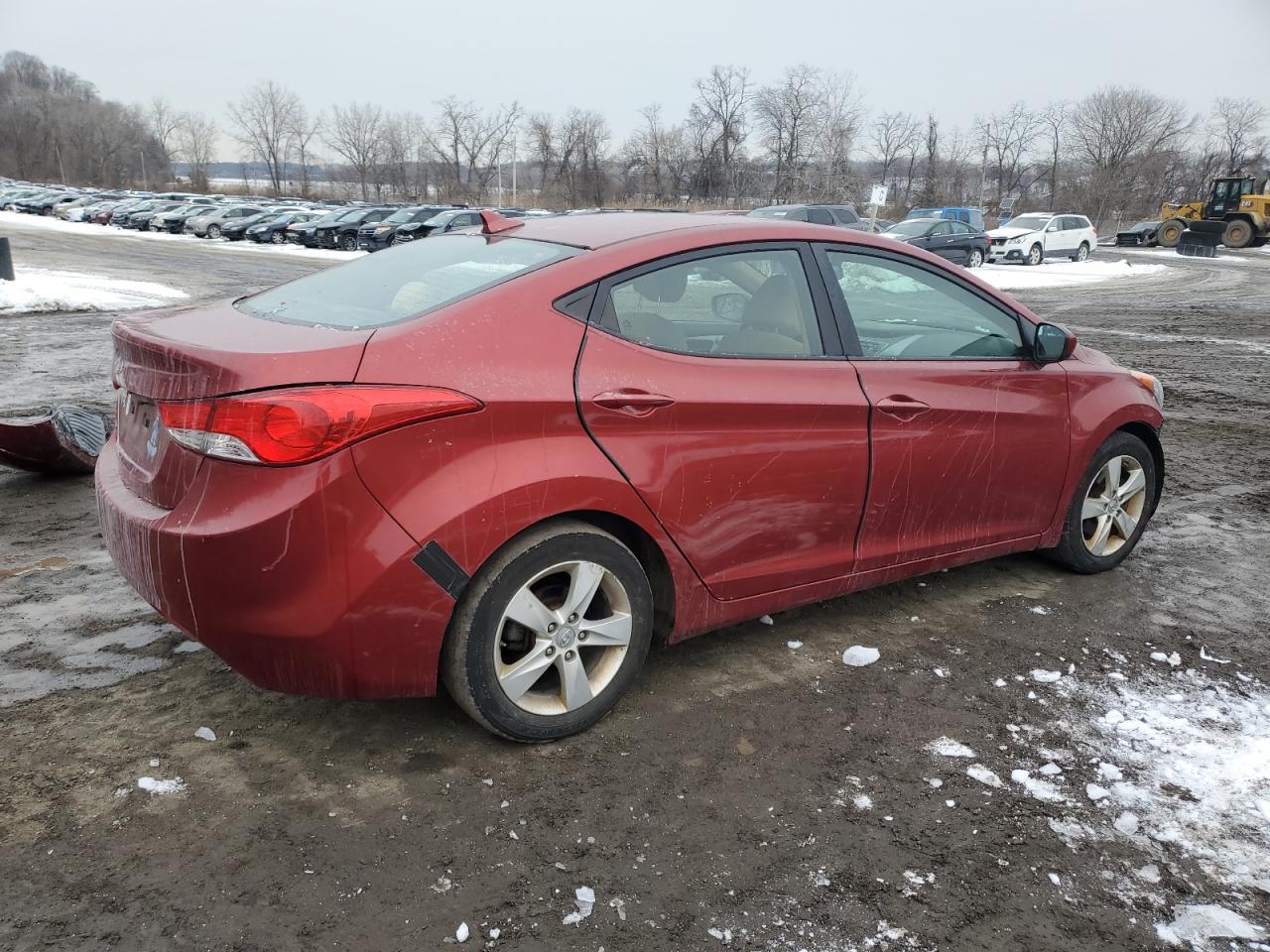 2013 Hyundai Elantra - Image 3
