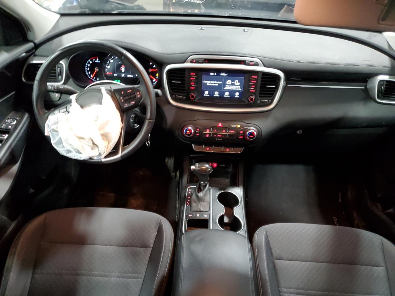 2018 Kia Sorento - Image 8