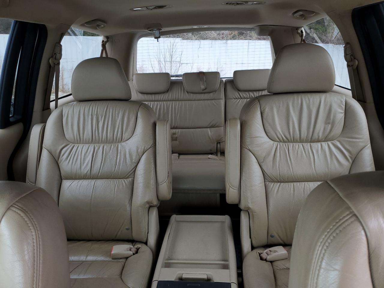 2007 Honda Odyssey - Image 10
