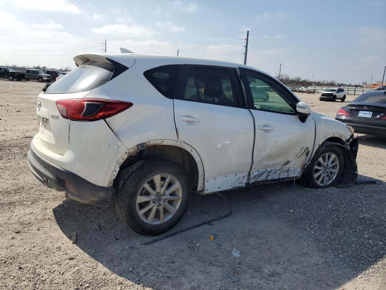 2016 Mazda CX-5 - Image 3