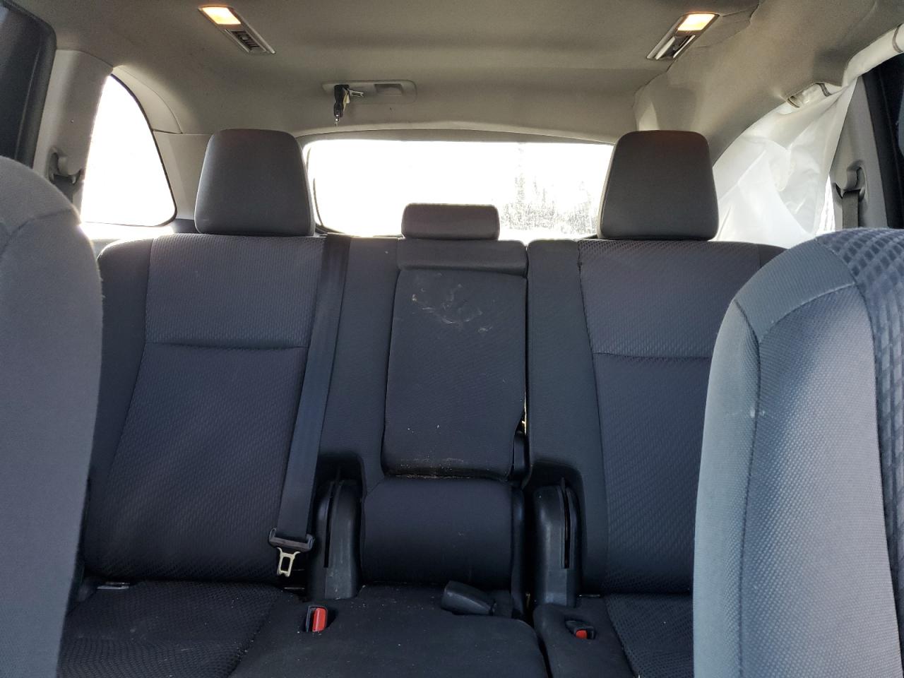 2019 Toyota Highlander - Image 10