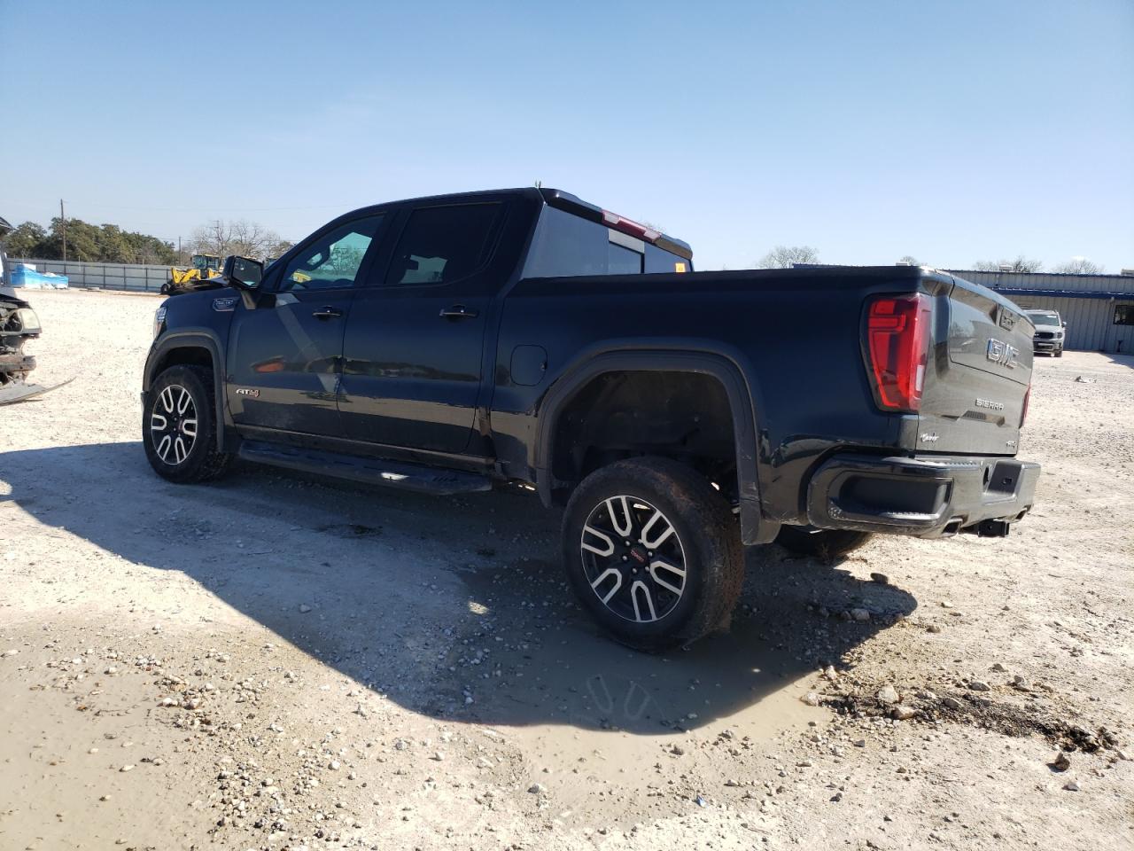 2021 GMC Sierra - Image 2