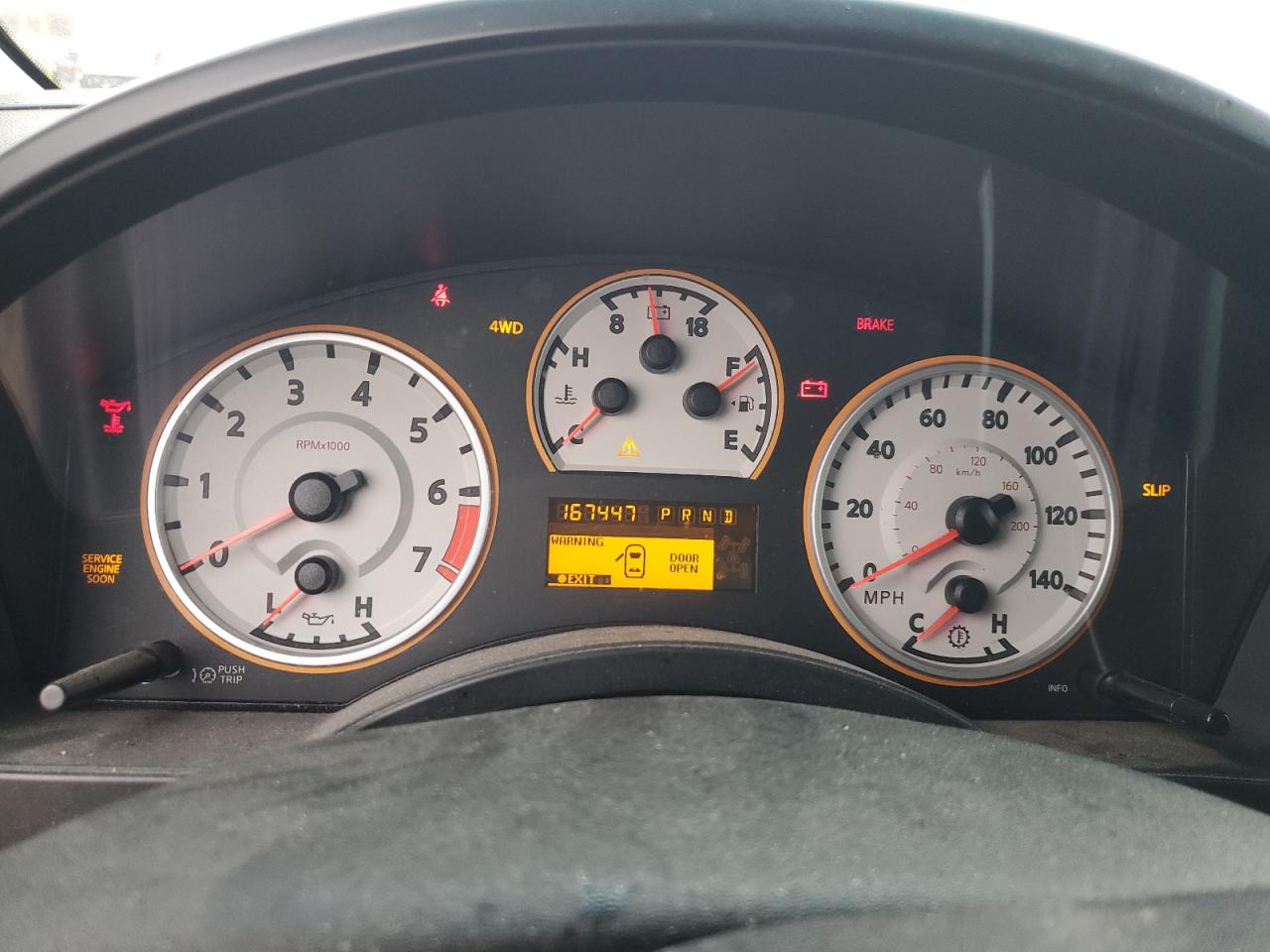 2009 Nissan Titan - Image 9