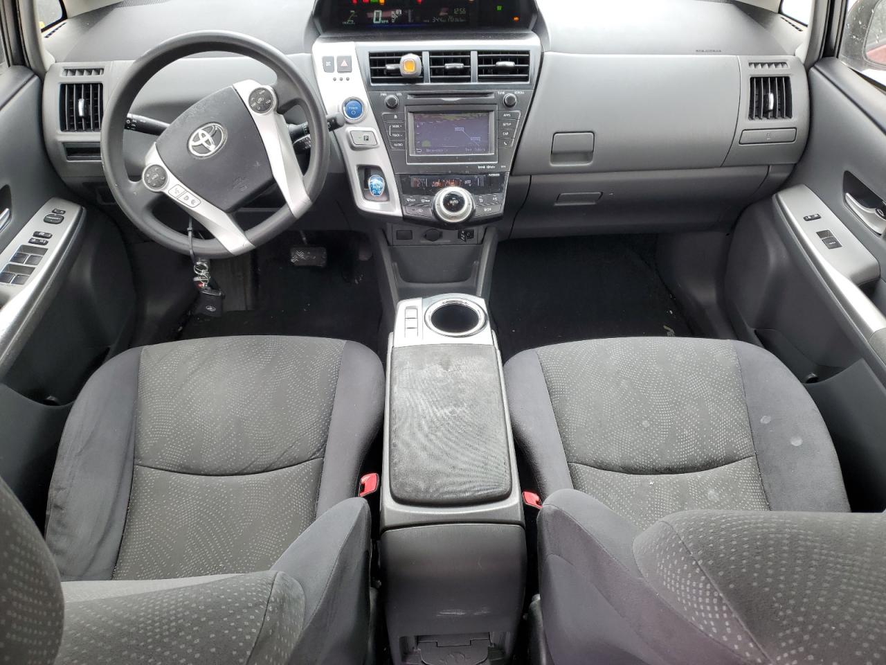 2014 Toyota Prius - Image 8