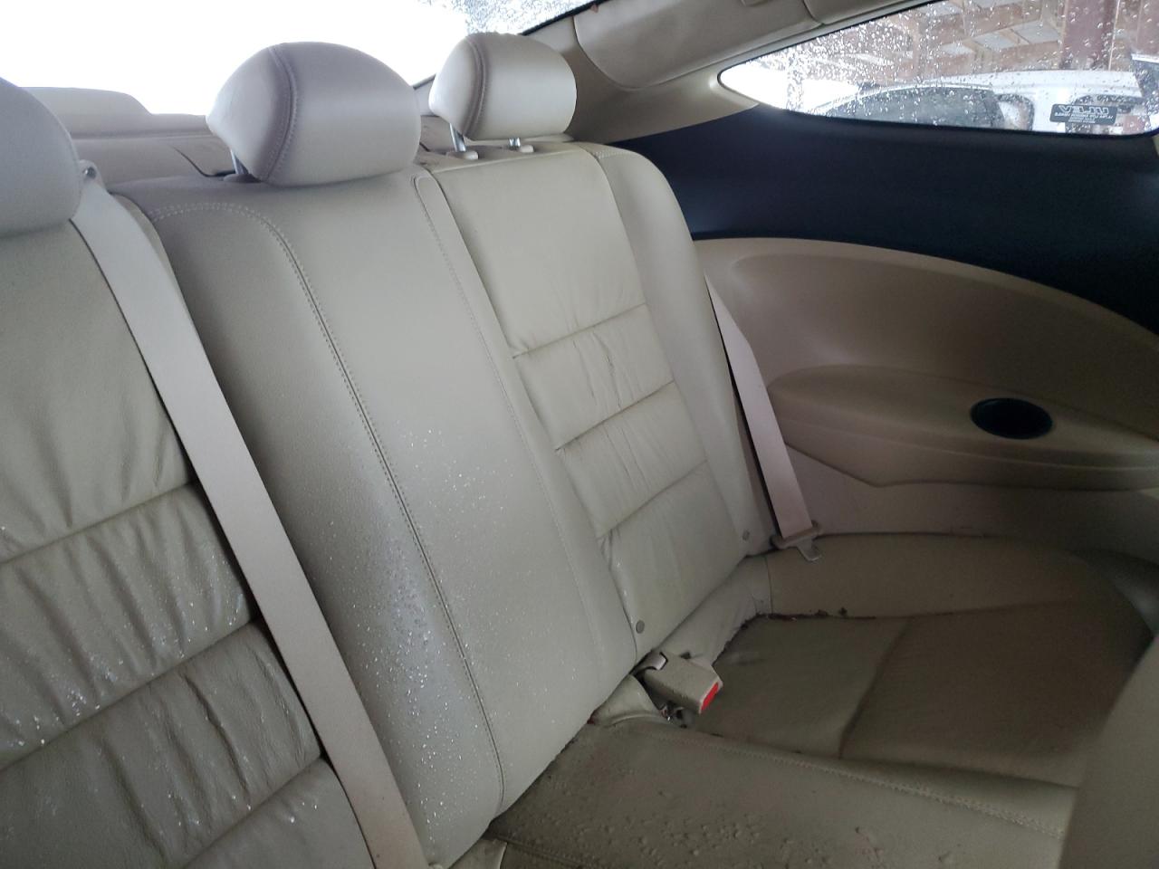 2009 Honda Accord - Image 10