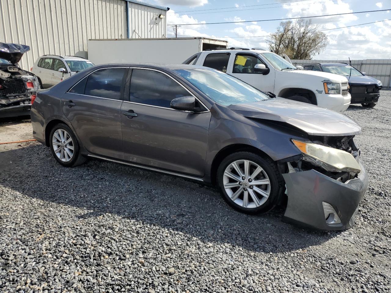 2013 Toyota Camry - Image 4