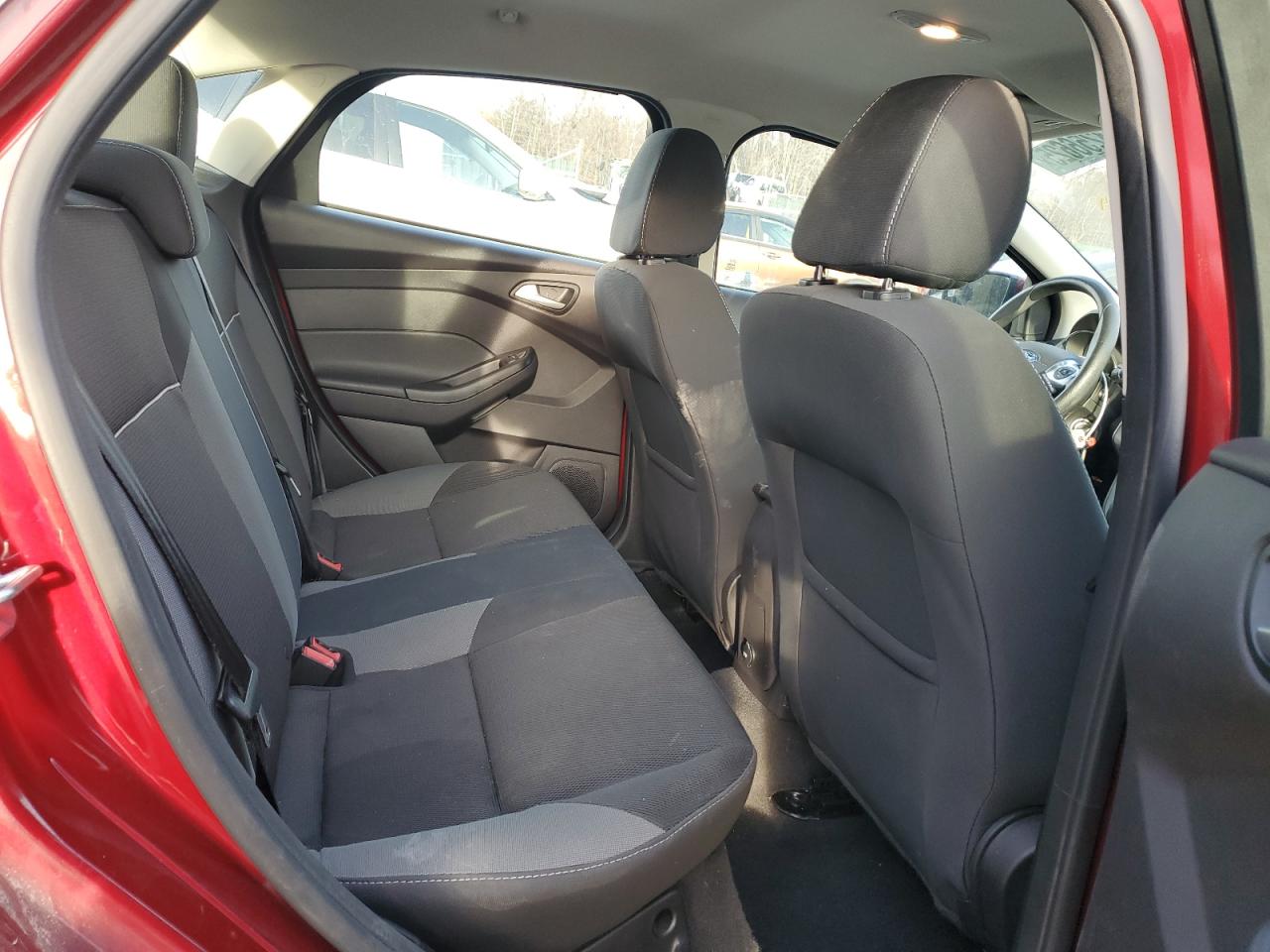 2014 Ford Focus - Image 11