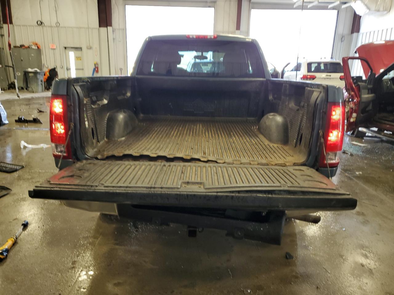 2013 GMC Sierra - Image 6