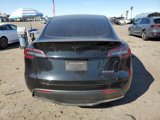  TESLA MODEL Y 2023 Черный