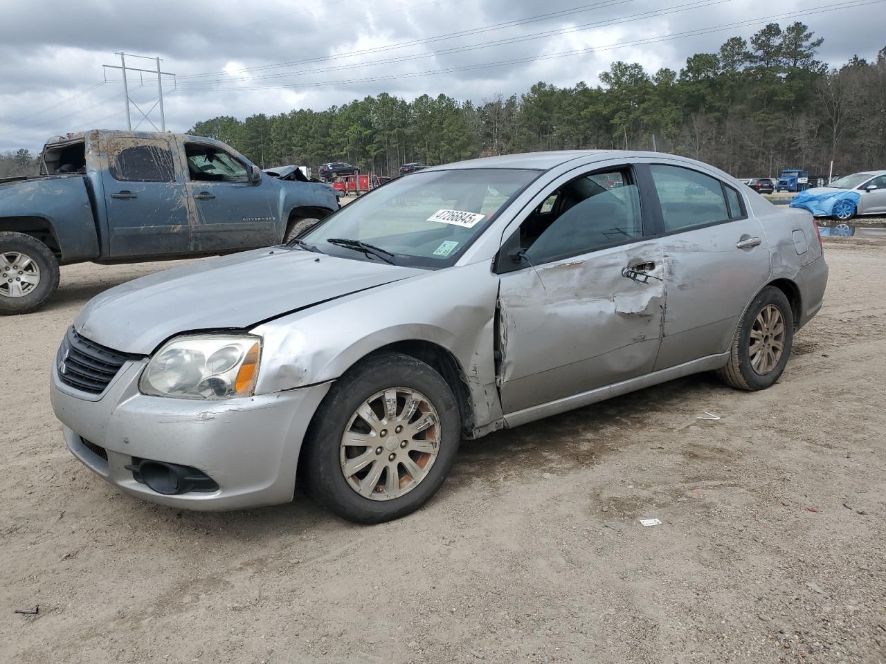 2009 Mitsubishi Galant - Image 1