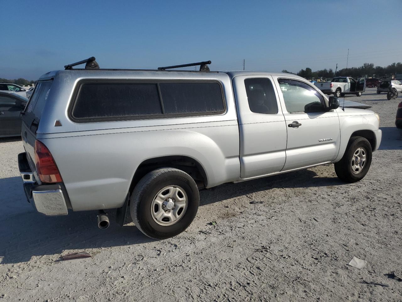 2005 Toyota Tacoma - Image 3