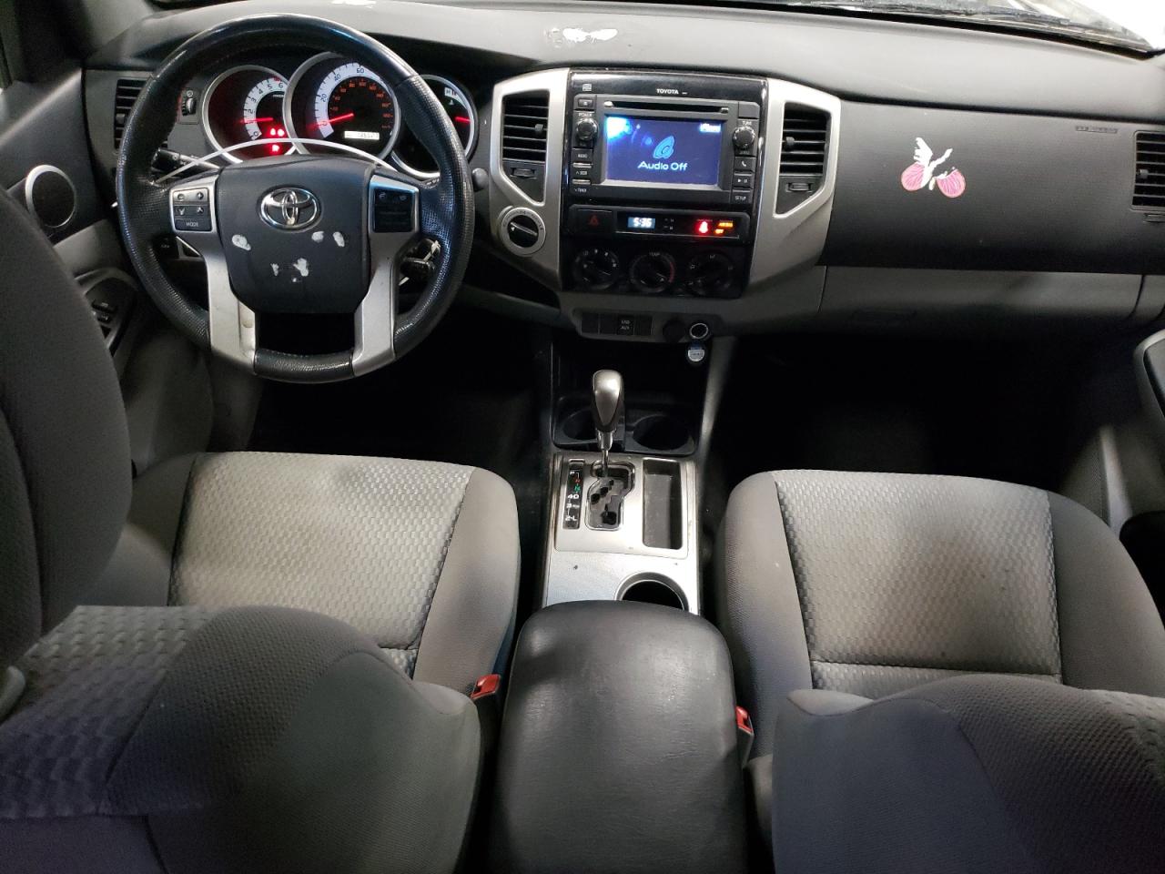 2013 Toyota Tacoma - Image 8