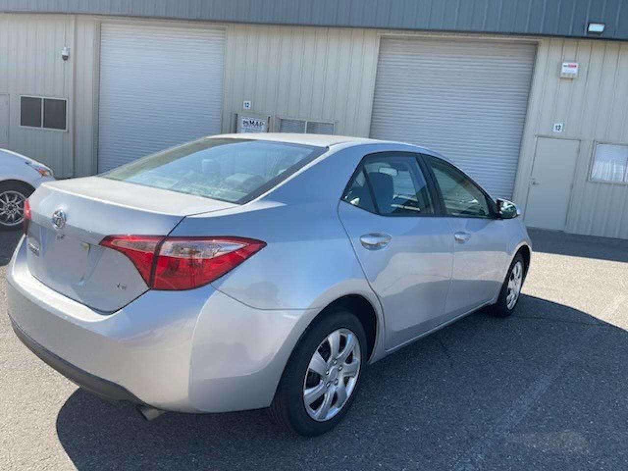 2017 Toyota Corolla - Image 4