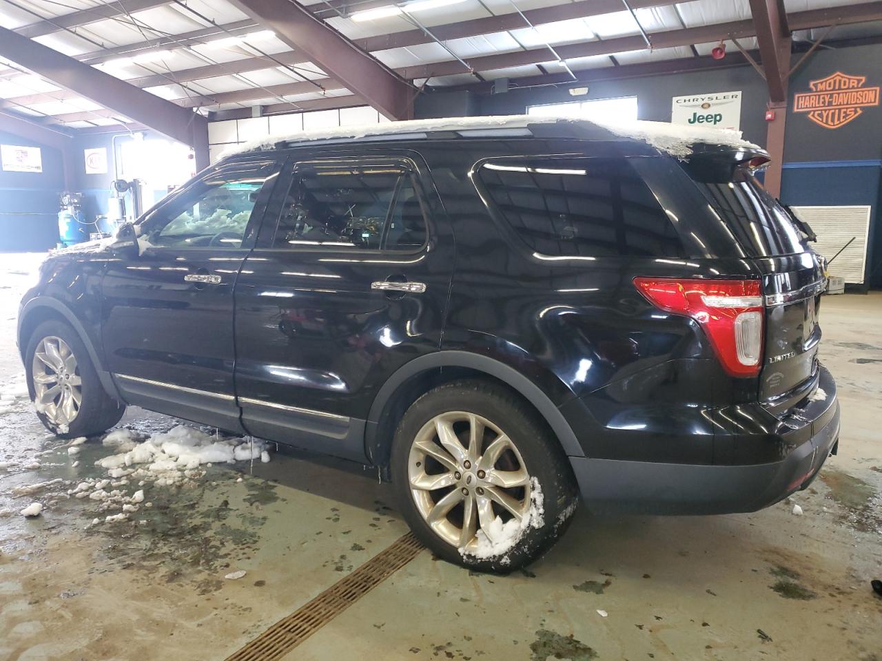 2012 Ford Explorer - Image 2