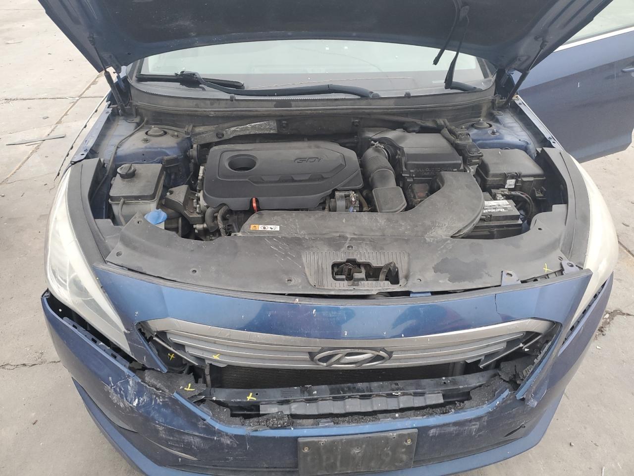 2017 Hyundai Sonata - Image 11