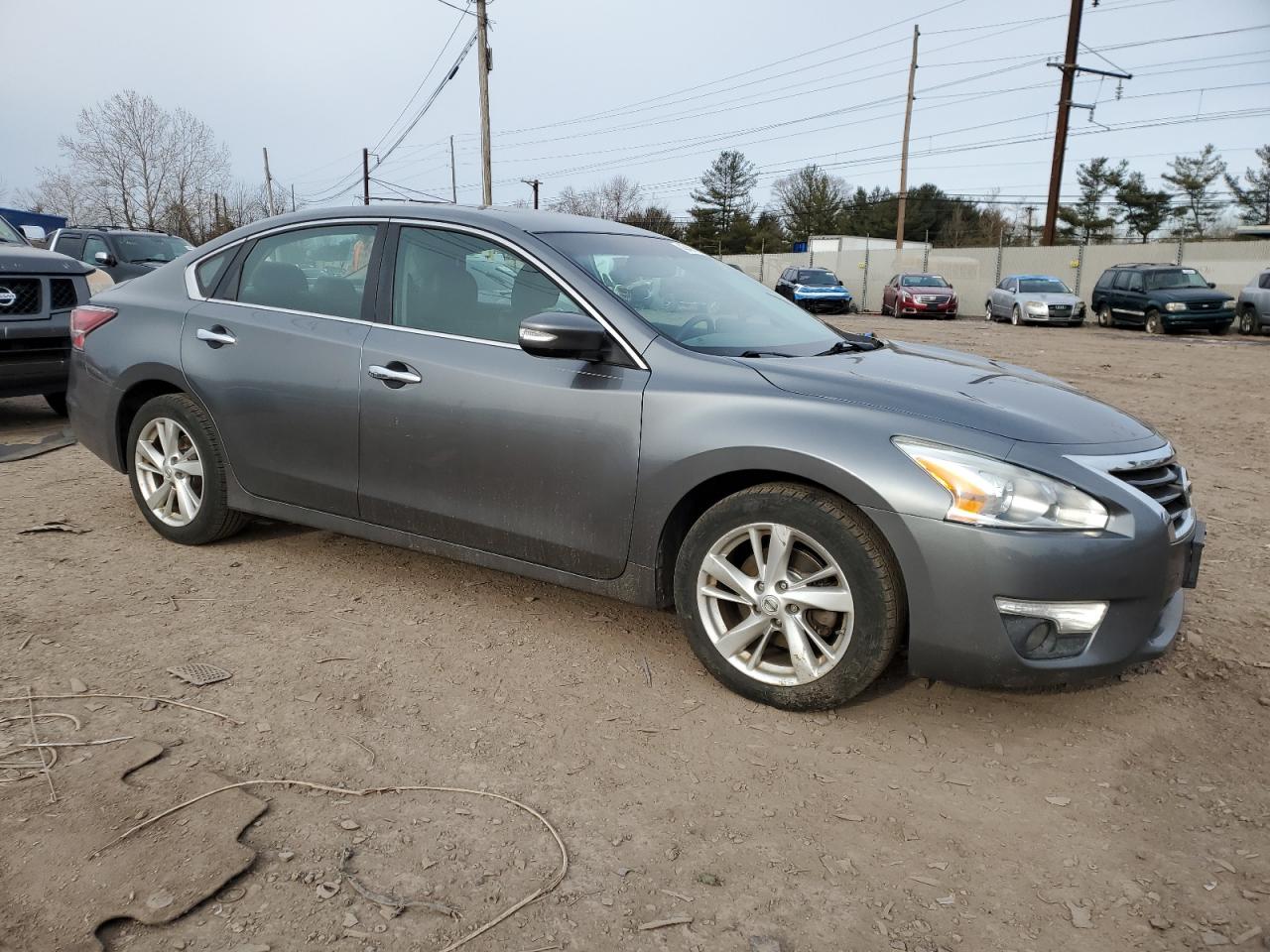 2014 Nissan Altima - Image 4