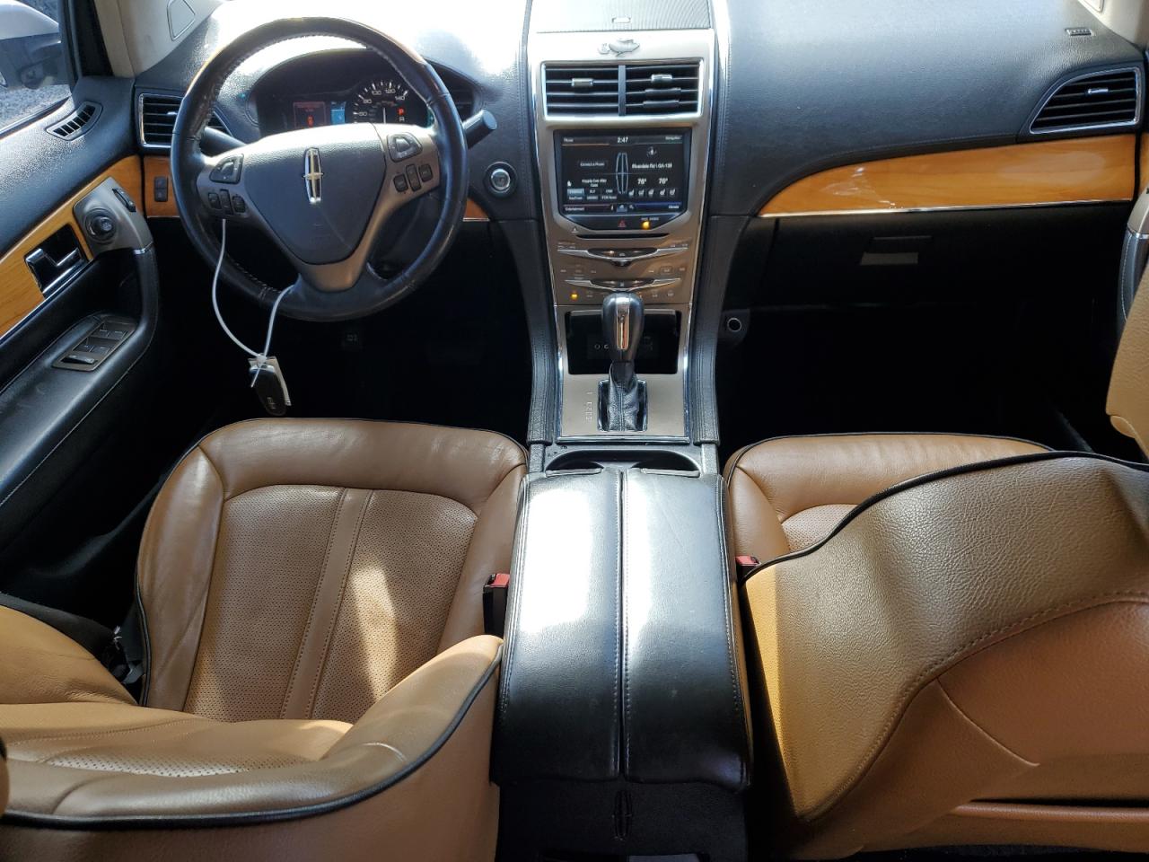2012 Lincoln MKX - Image 8