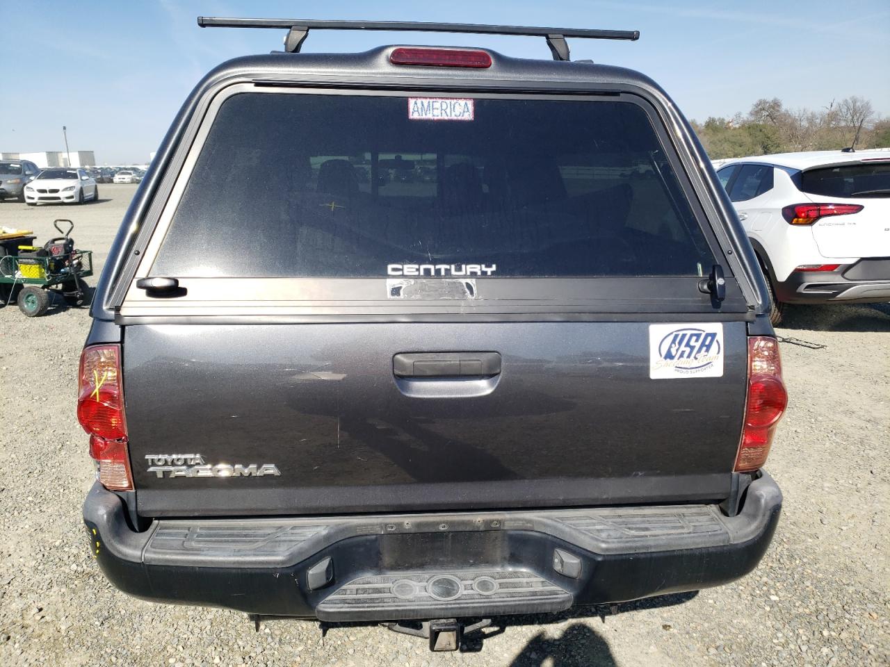 2014 Toyota Tacoma - Image 6