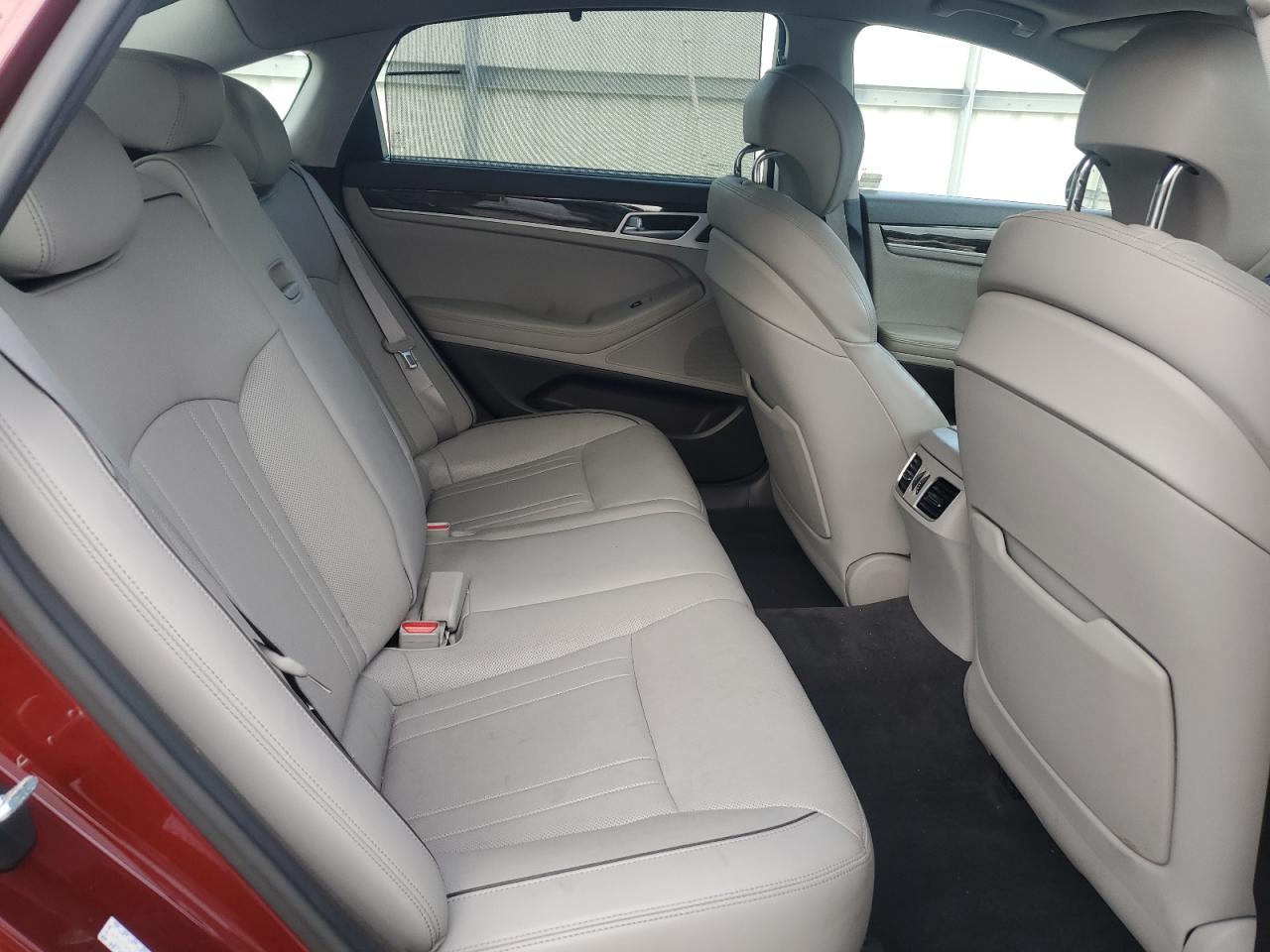 2016 Hyundai Genesis - Image 10