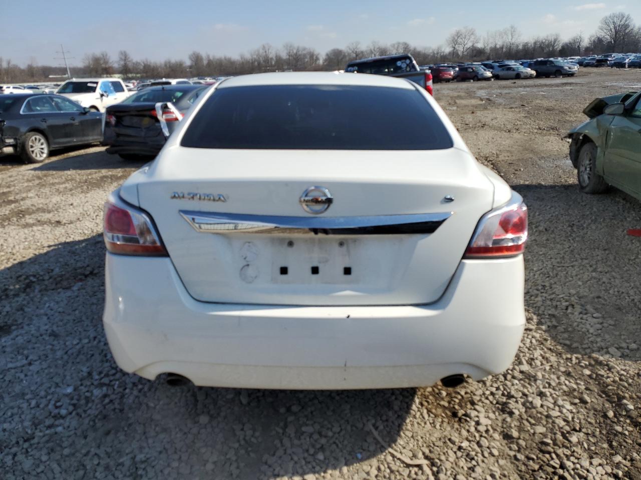 2015 Nissan Altima - Image 6