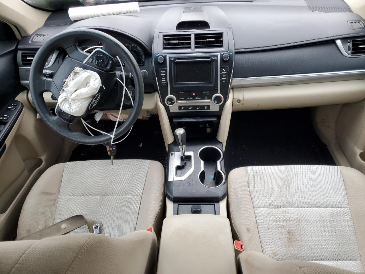 2012 Toyota Camry - Image 8