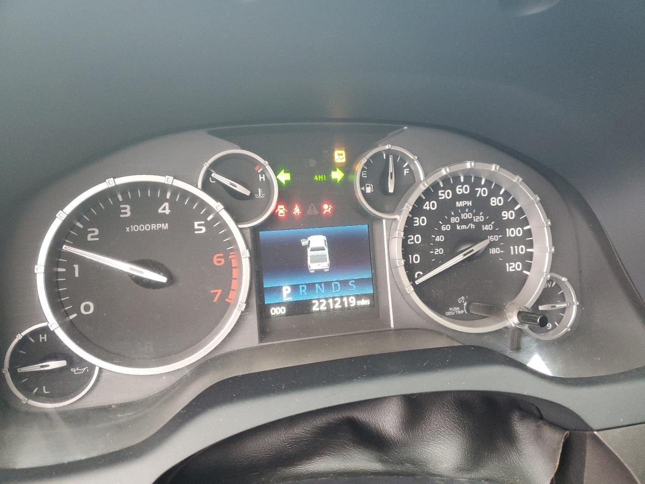 2014 Toyota Tundra - Image 9