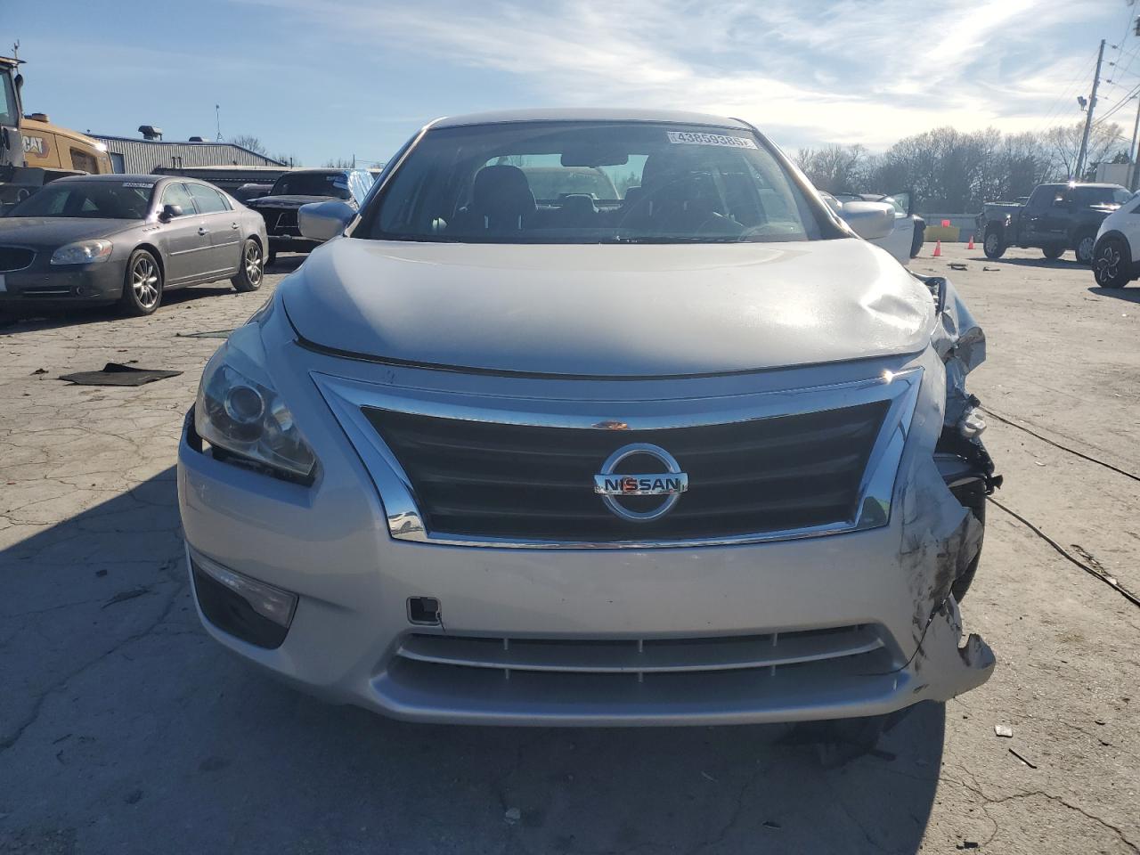 2015 Nissan Altima - Image 5