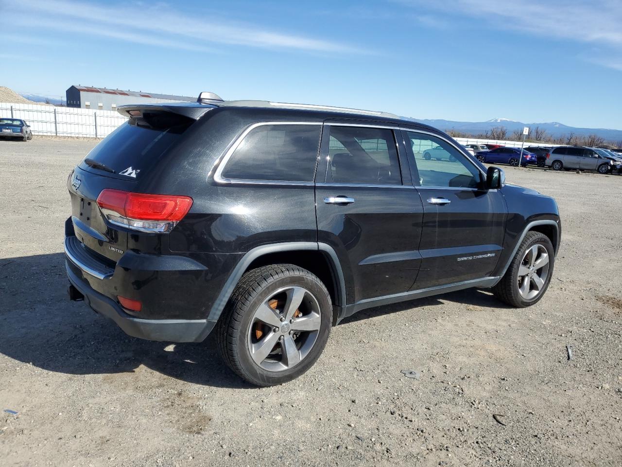 2015 Jeep Grand Cherokee - Image 3