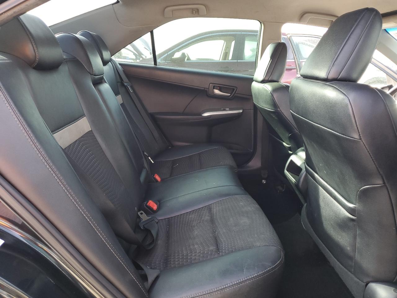2012 Toyota Camry - Image 10