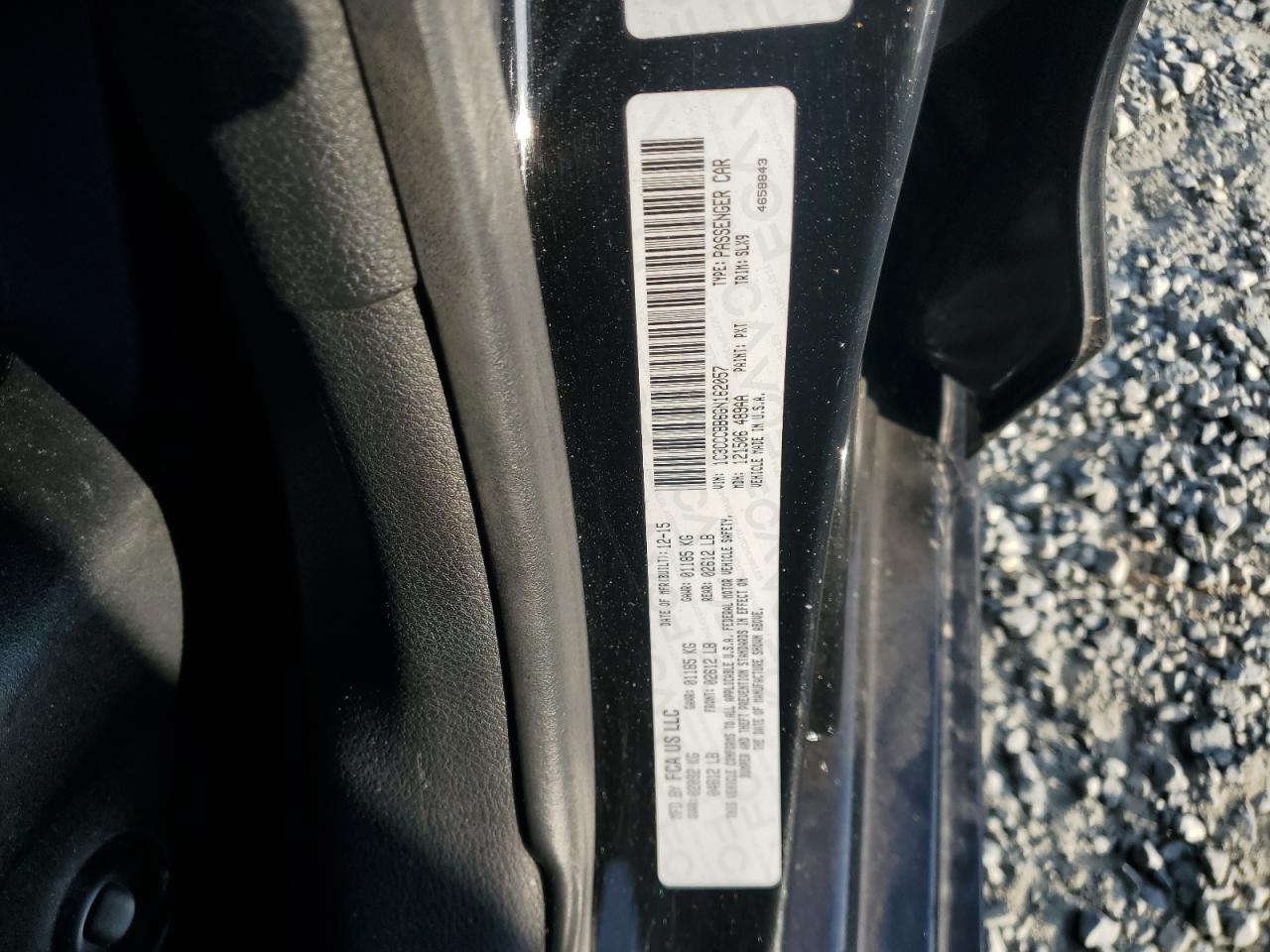 2016 Chrysler 200 - Image 12